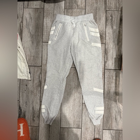 Blanc Noir Gray Apparel - Picture 1 of 2